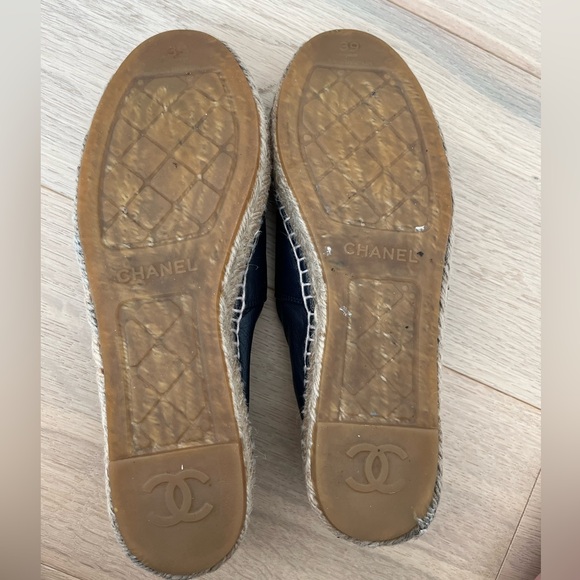 Chanel Lambskin Leather Espadrilles Size 39 - Picture 7 of 16
